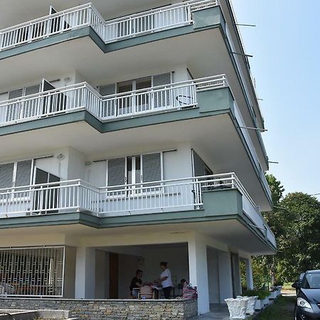 Prado Apartments Литохоро Экстерьер фото